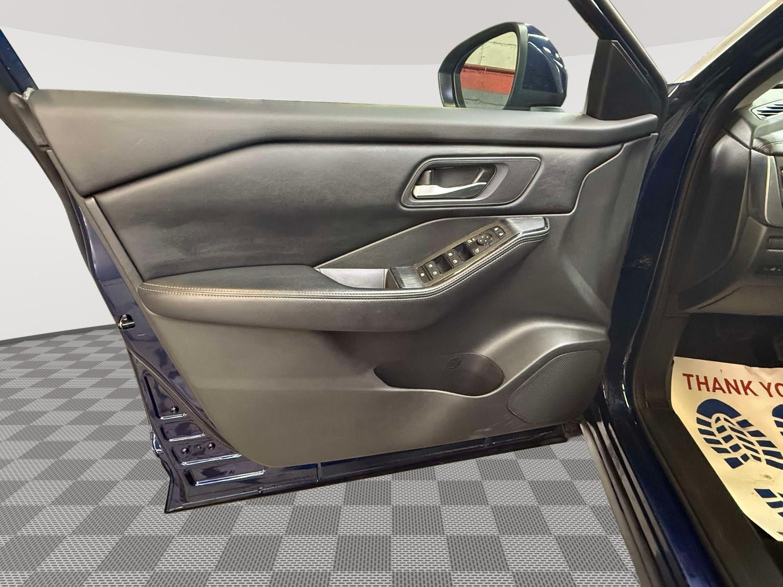 2024 Nissan Rogue SV FWD
