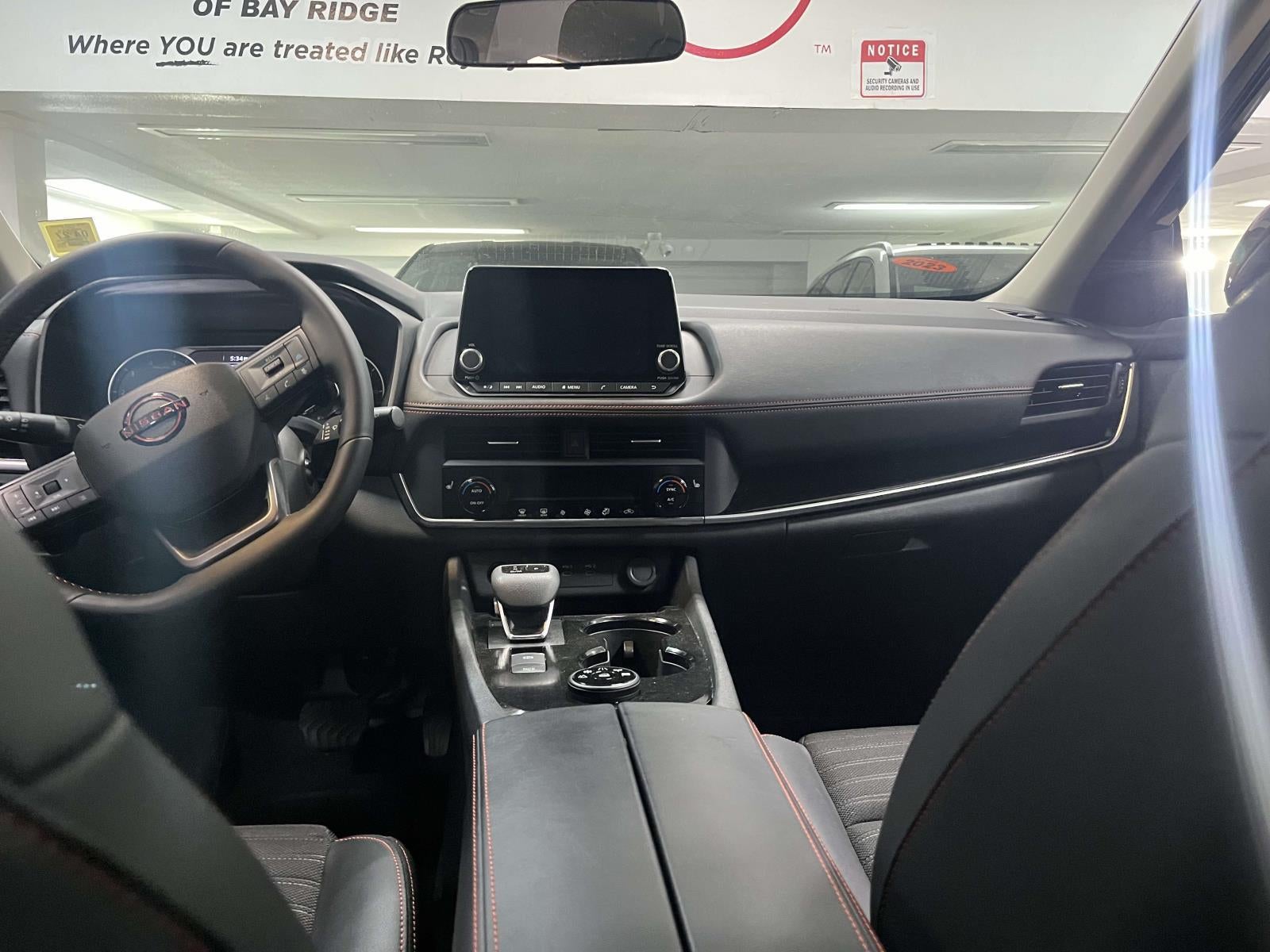 2025 Nissan Rogue Rock Creek