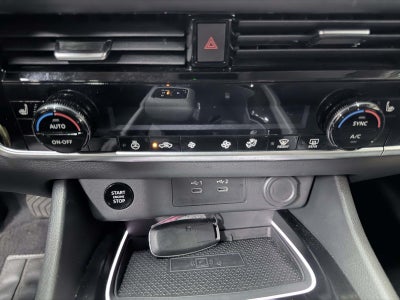 2026 Nissan Rogue SL