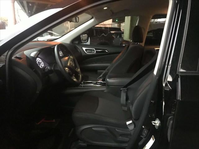 2020 Nissan Pathfinder S 4WD