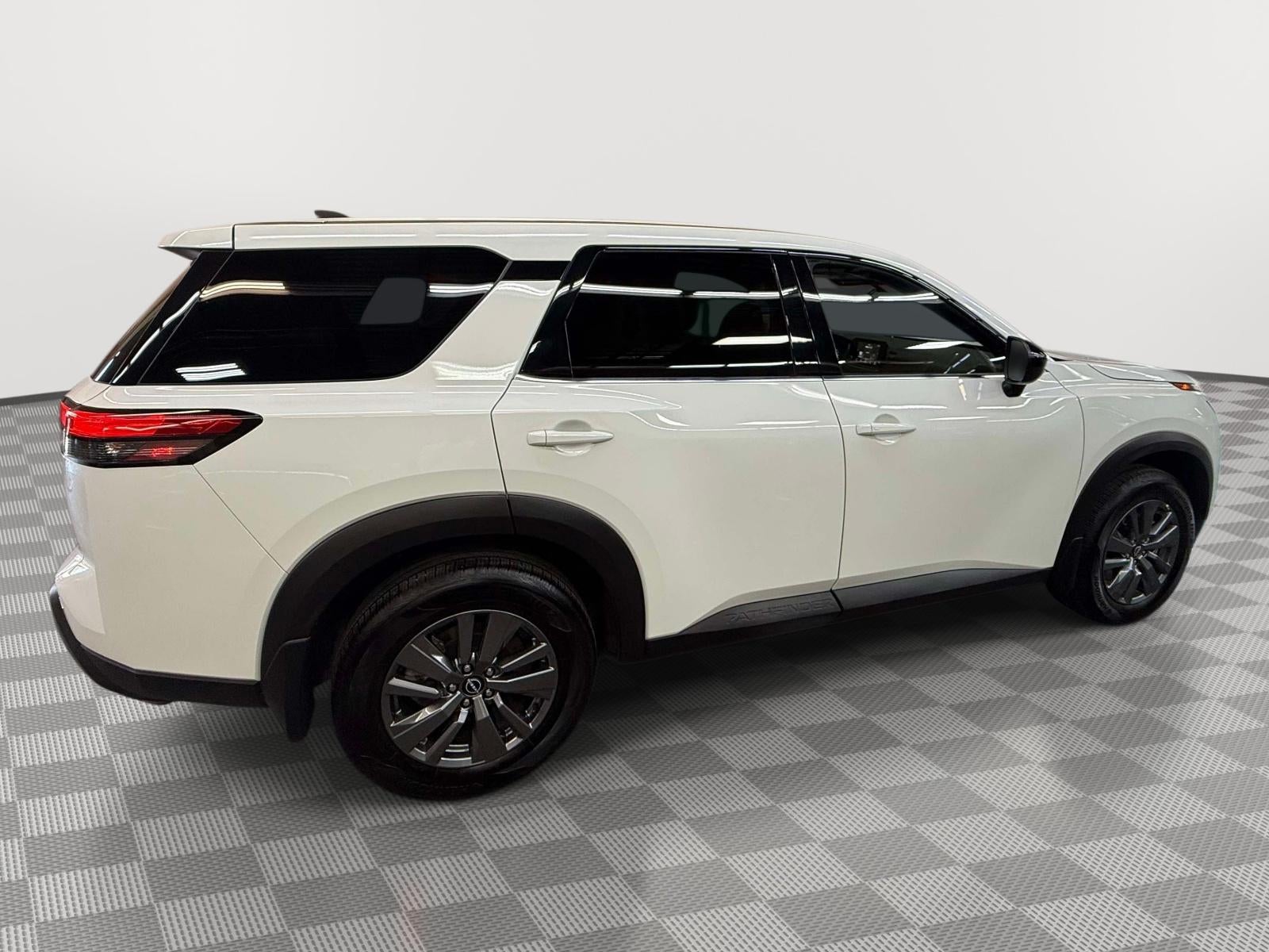 2025 Nissan Pathfinder S 4WD