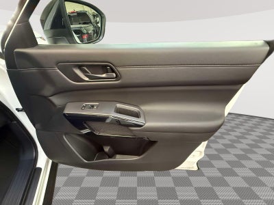 2025 Nissan Pathfinder S 4WD