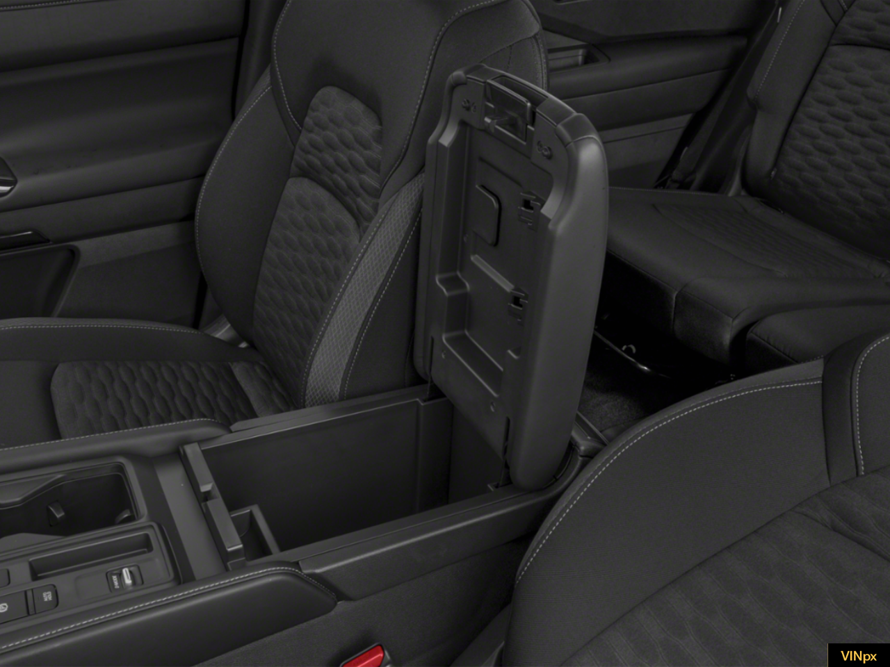 2024 Nissan Pathfinder S 4WD