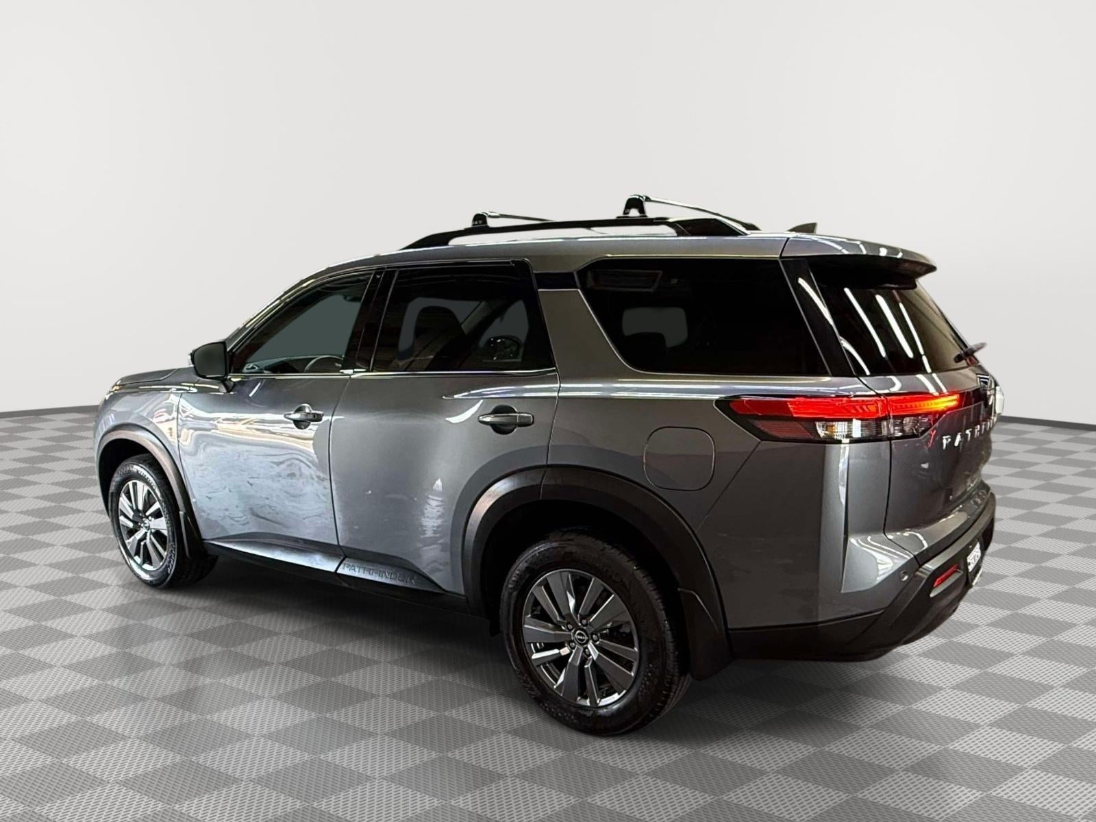 2023 Nissan Pathfinder SV 4WD