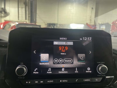 2025 Nissan Pathfinder SV 4WD