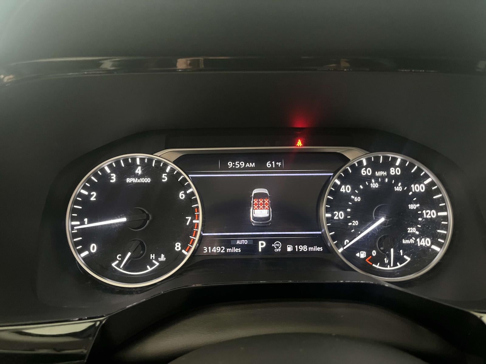 2022 Nissan Pathfinder SV