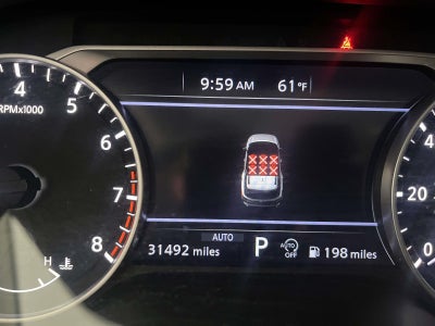 2022 Nissan Pathfinder SV