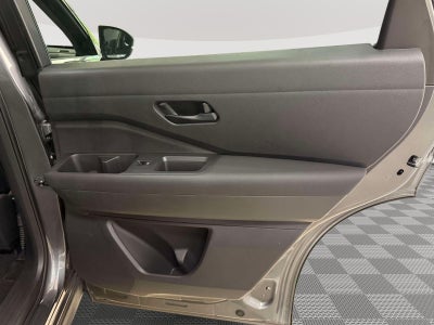2025 Nissan Pathfinder SV 4WD