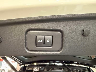 2024 Nissan Pathfinder SL 4WD