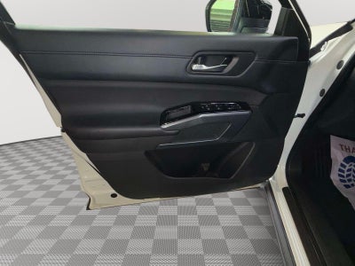 2024 Nissan Pathfinder SL 4WD
