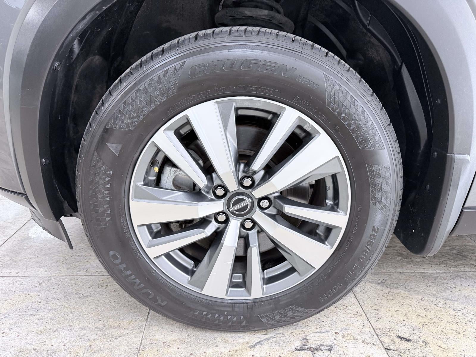 2025 Nissan Pathfinder SL 4WD