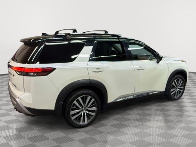 2022 Nissan Pathfinder Platinum 4WD