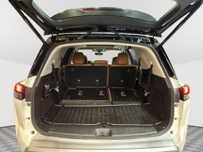 2022 Nissan Pathfinder Platinum 4WD
