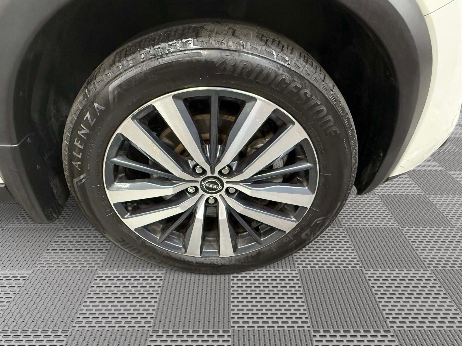 2022 Nissan Pathfinder Platinum 4WD