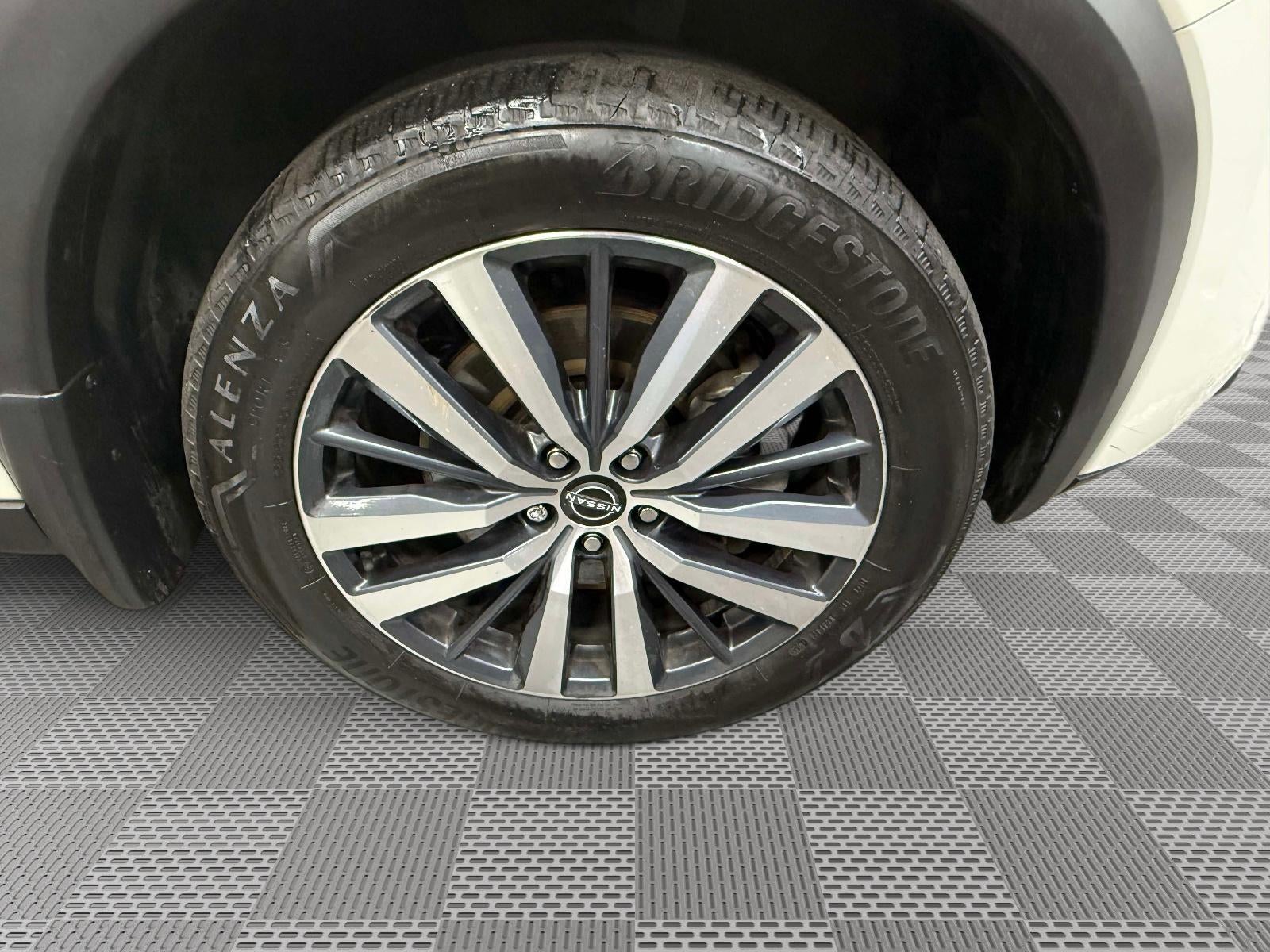 2022 Nissan Pathfinder Platinum 4WD