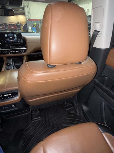 2022 Nissan Pathfinder Platinum 4WD