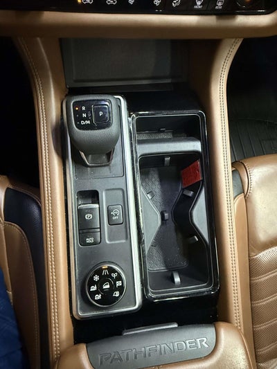 2022 Nissan Pathfinder Platinum 4WD