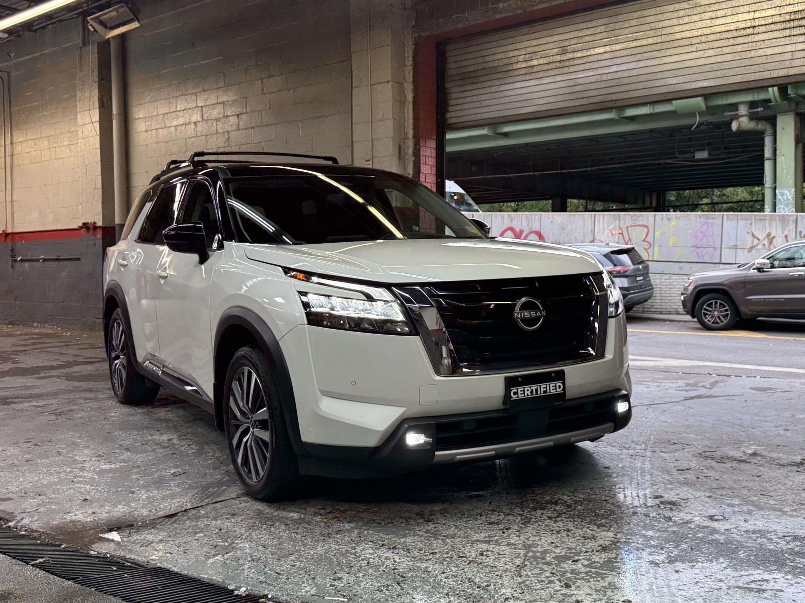 2022 Nissan Pathfinder Platinum 4WD