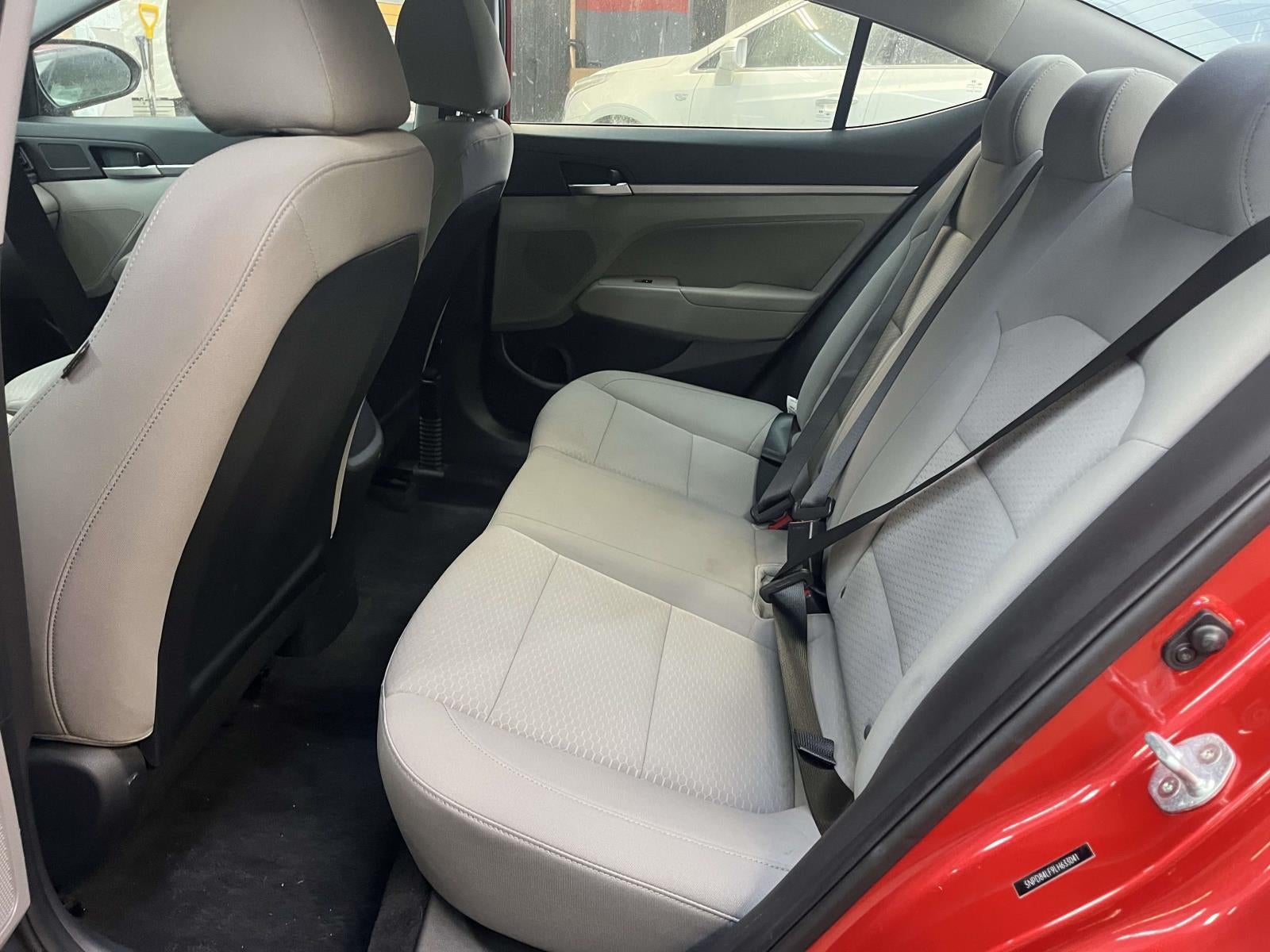 2020 Hyundai ELANTRA SEL