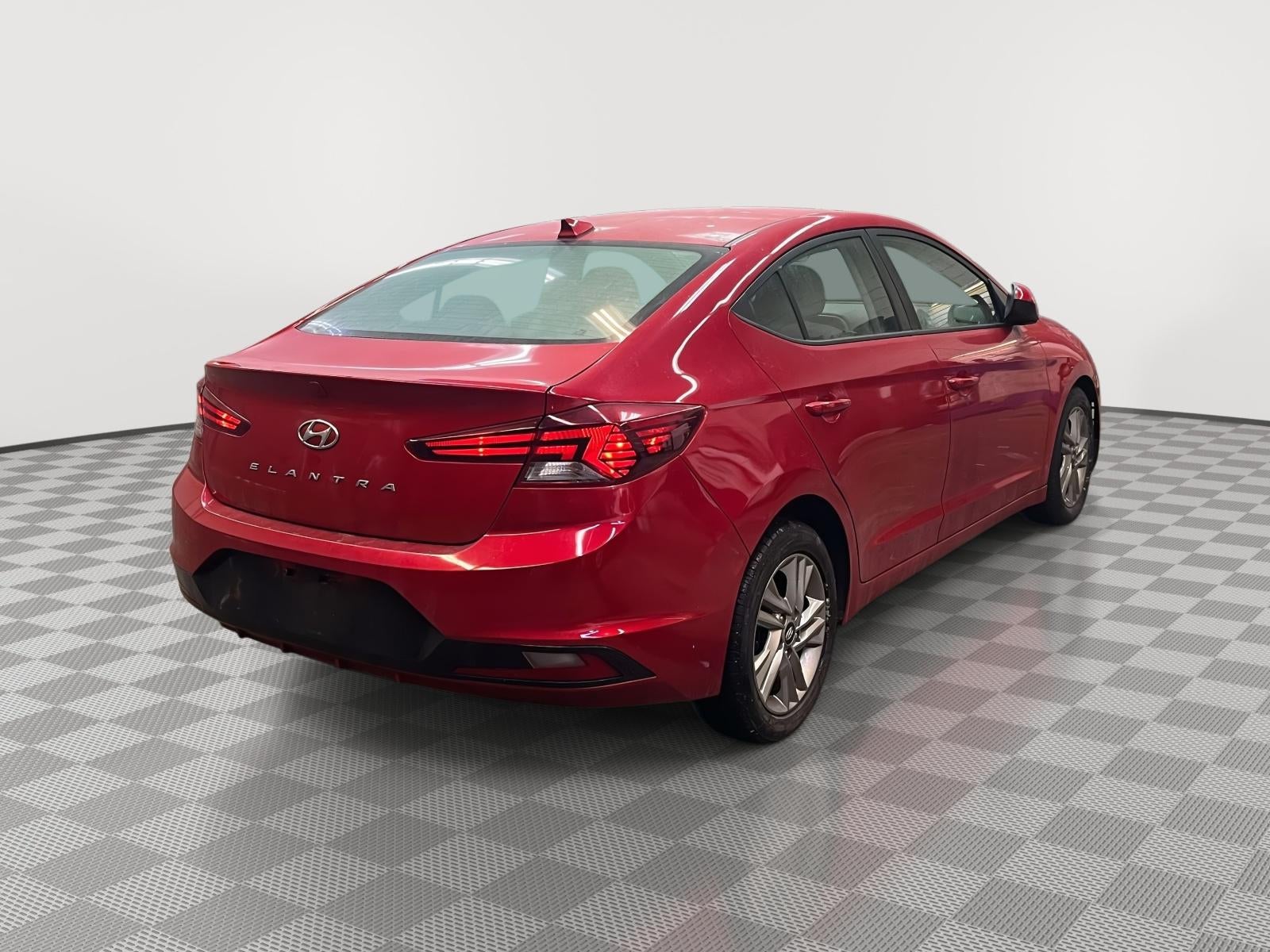 2020 Hyundai ELANTRA SEL