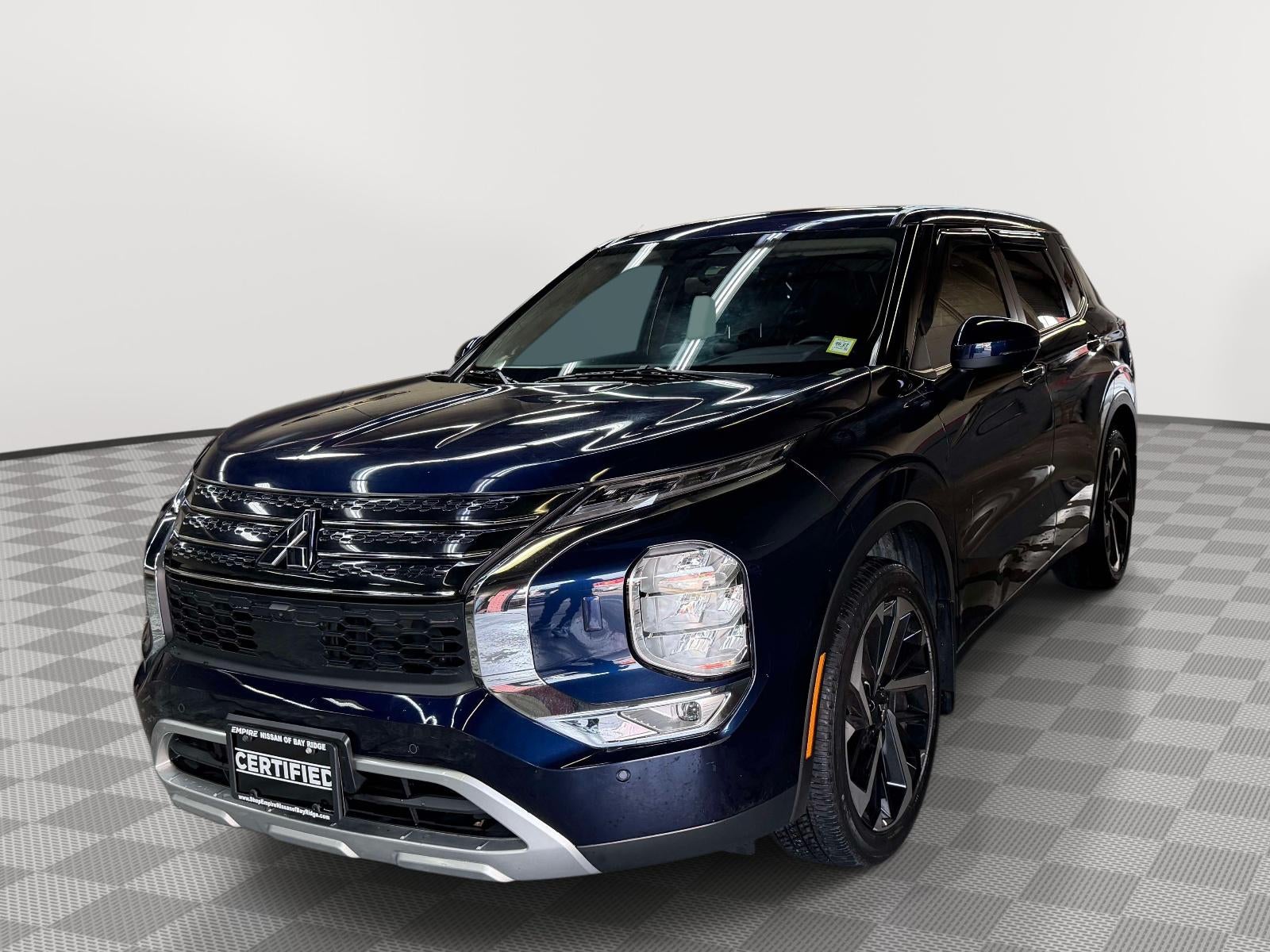 2022 Mitsubishi Outlander SE