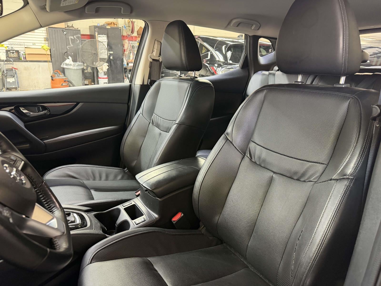2022 Nissan Rogue Sport SL AWD Xtronic CVT