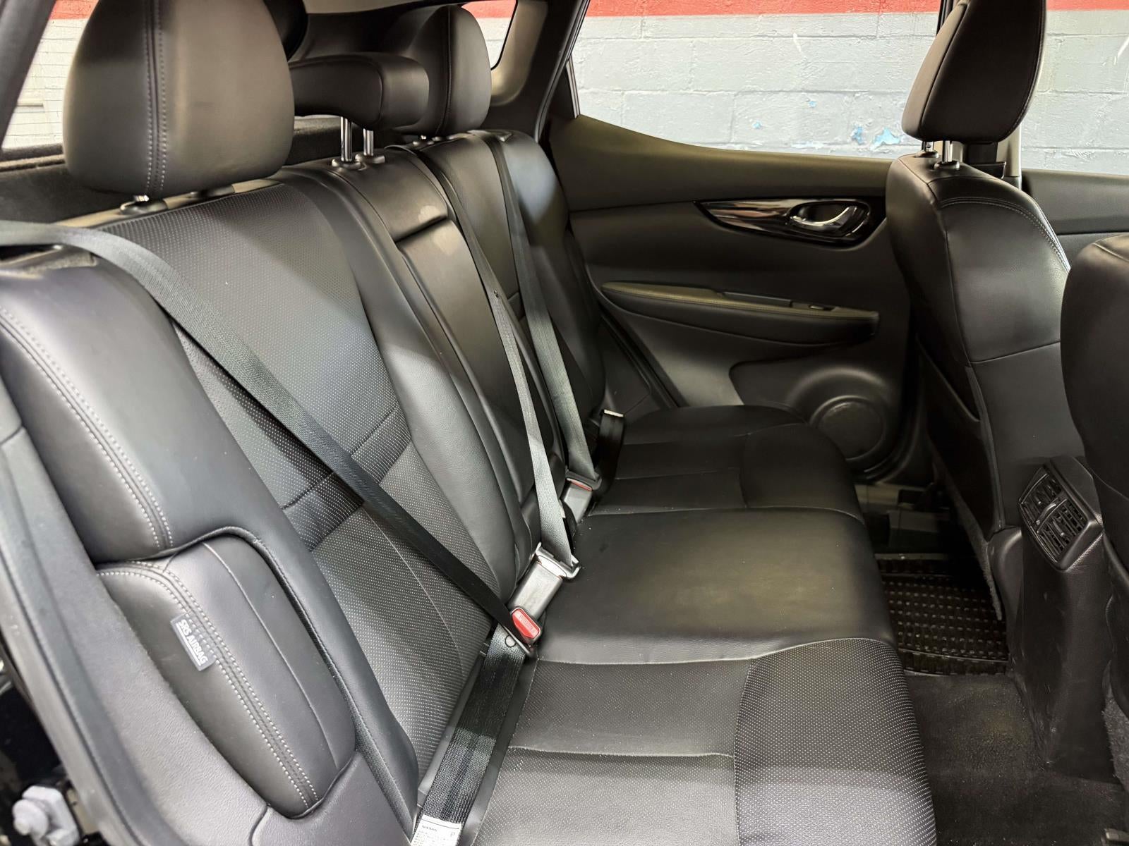 2022 Nissan Rogue Sport SL AWD Xtronic CVT
