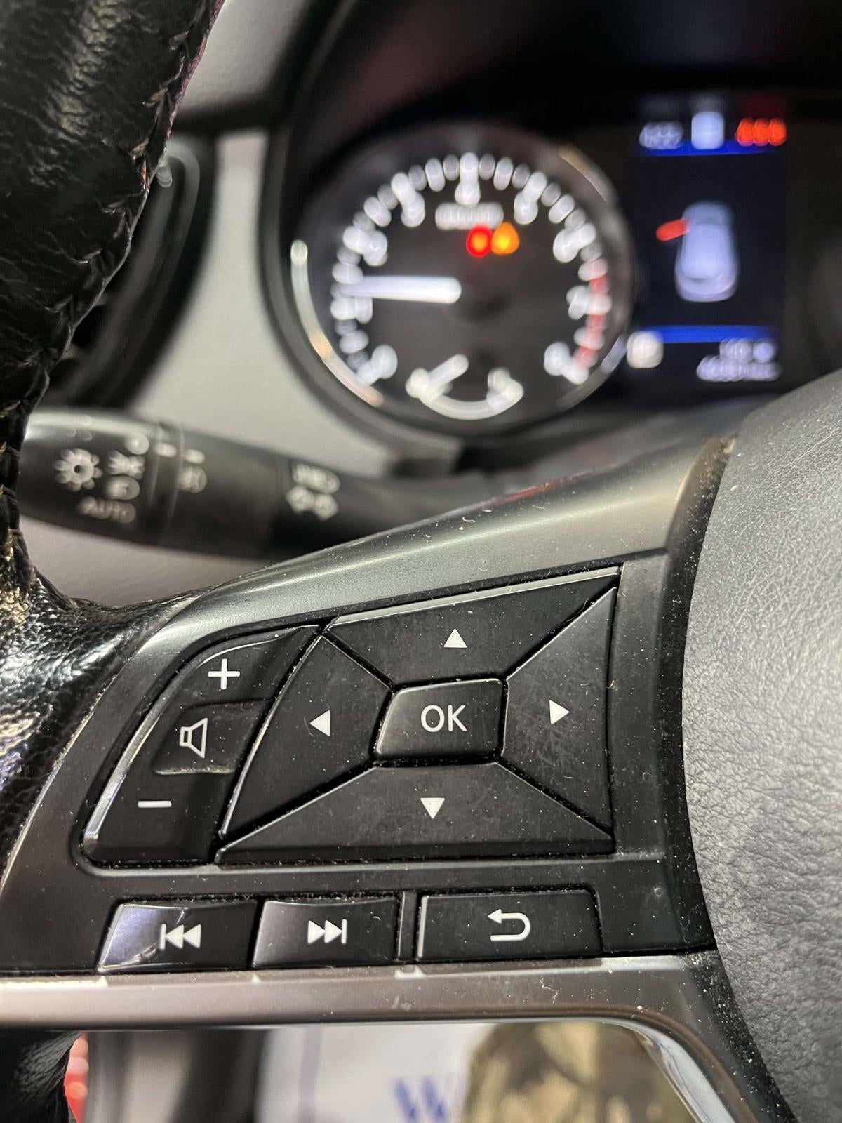 2020 Nissan Rogue Sport SL AWD Xtronic CVT