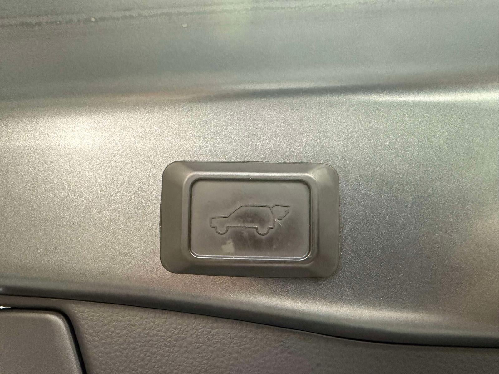 2024 Toyota RAV4 Prime SE