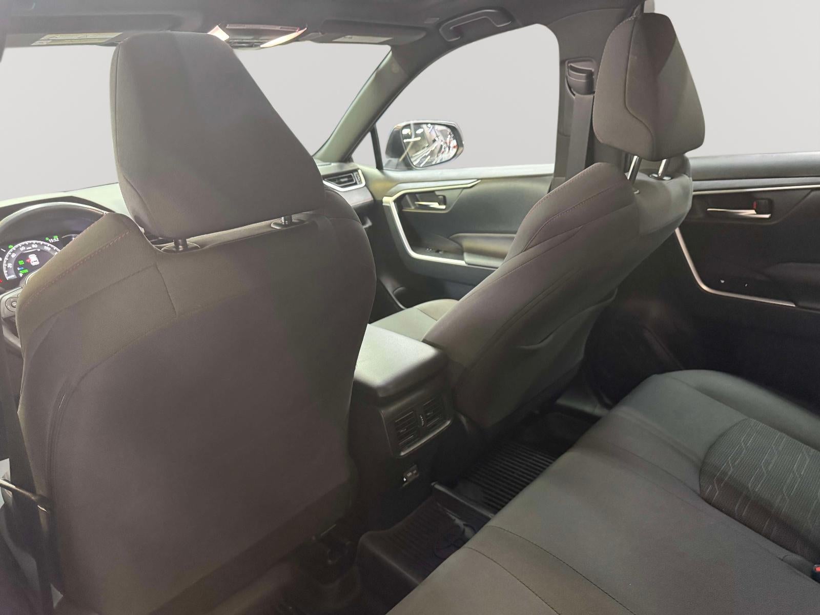 2024 Toyota RAV4 Prime SE
