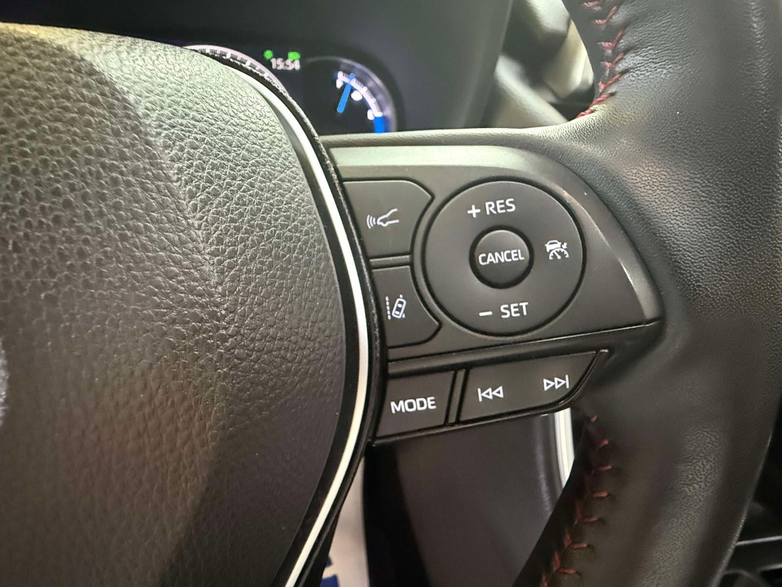 2024 Toyota RAV4 Prime SE