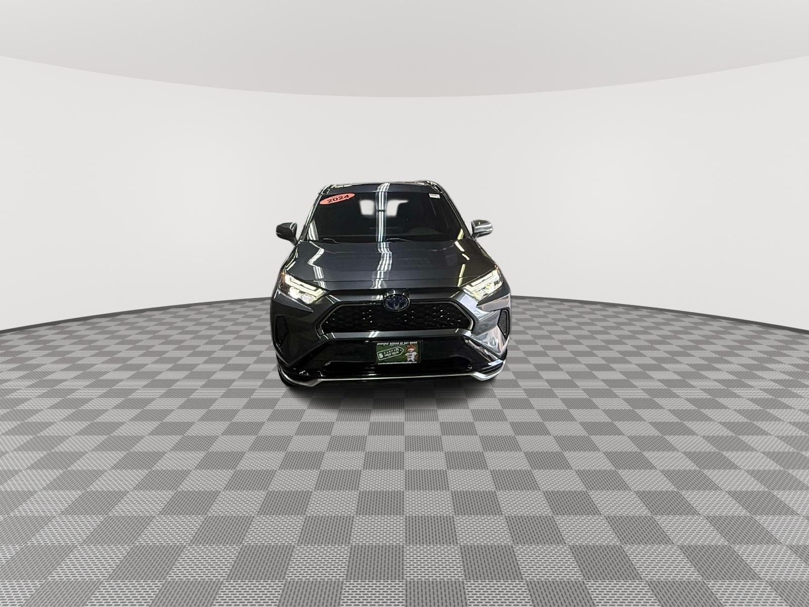 2024 Toyota RAV4 Prime SE