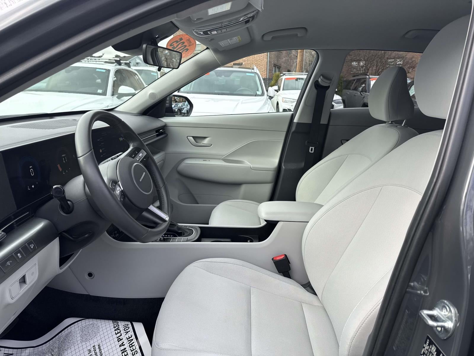 2025 Hyundai KONA SEL