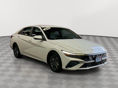2024 Hyundai ELANTRA SEL