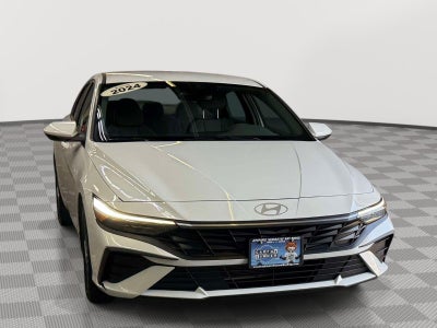 2024 Hyundai ELANTRA SEL
