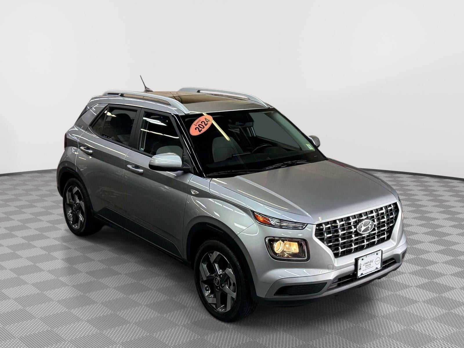 2024 Hyundai VENUE SEL