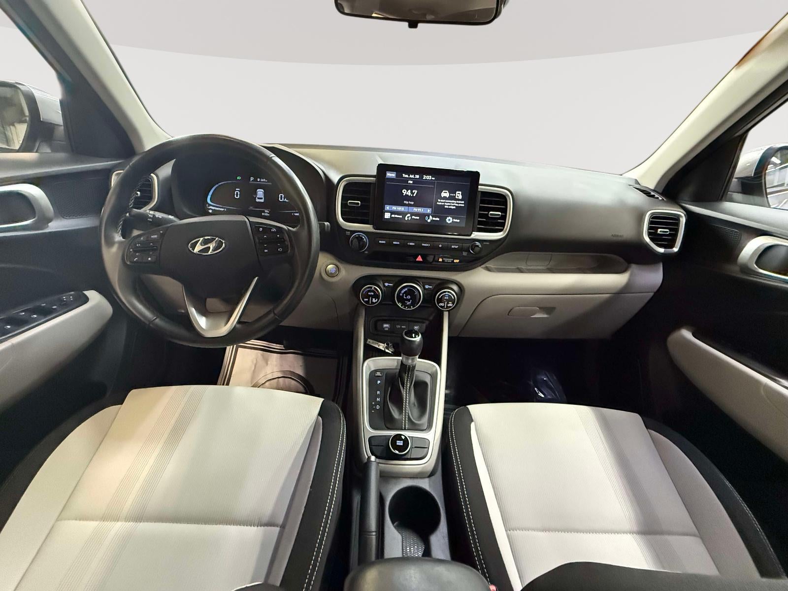 2024 Hyundai VENUE SEL