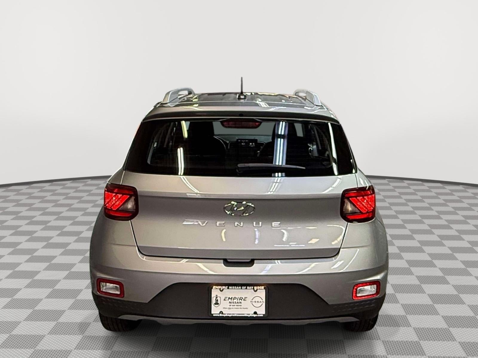 2024 Hyundai VENUE SEL