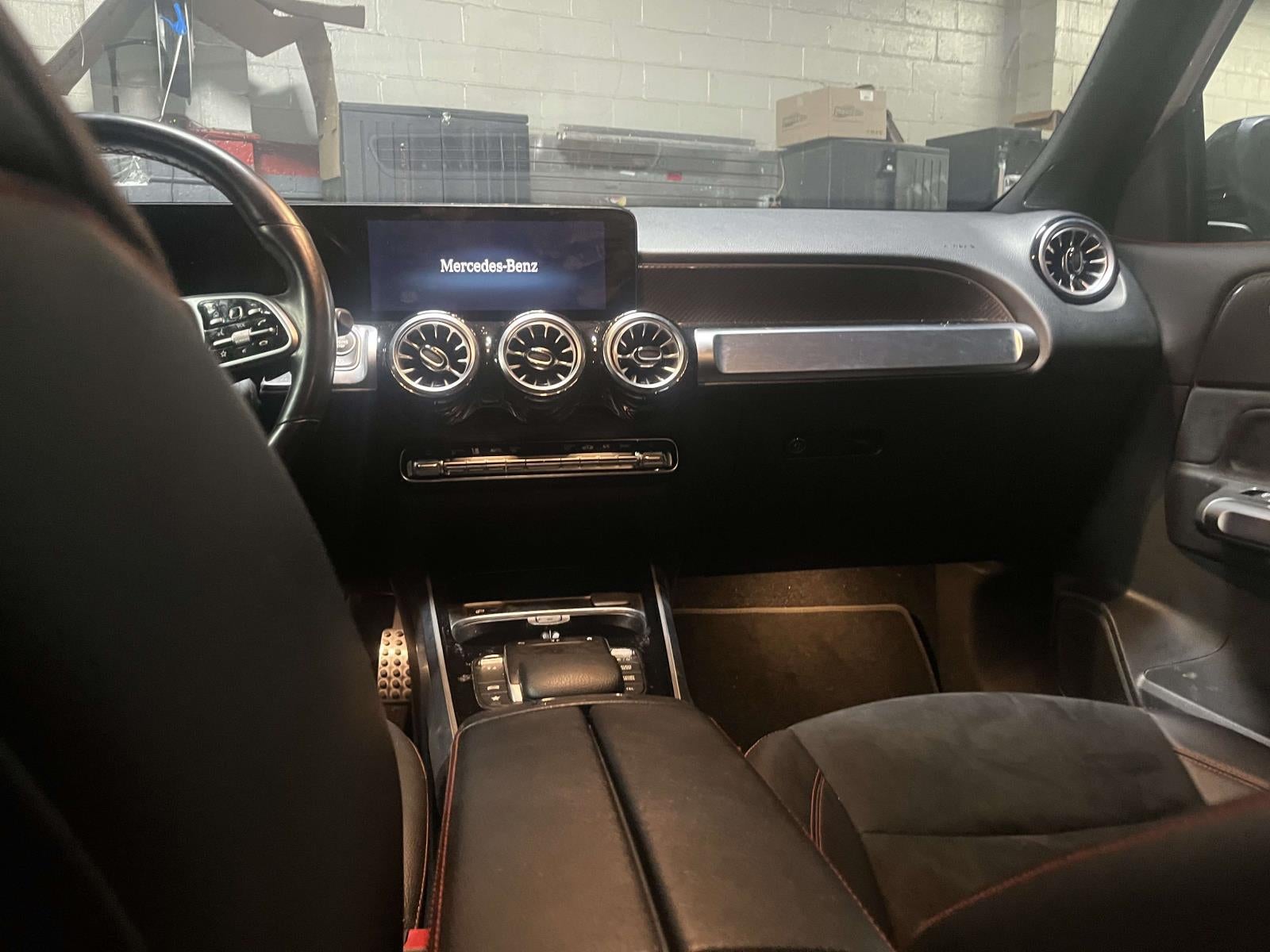 2022 Mercedes-Benz GLB 250 4MATIC®