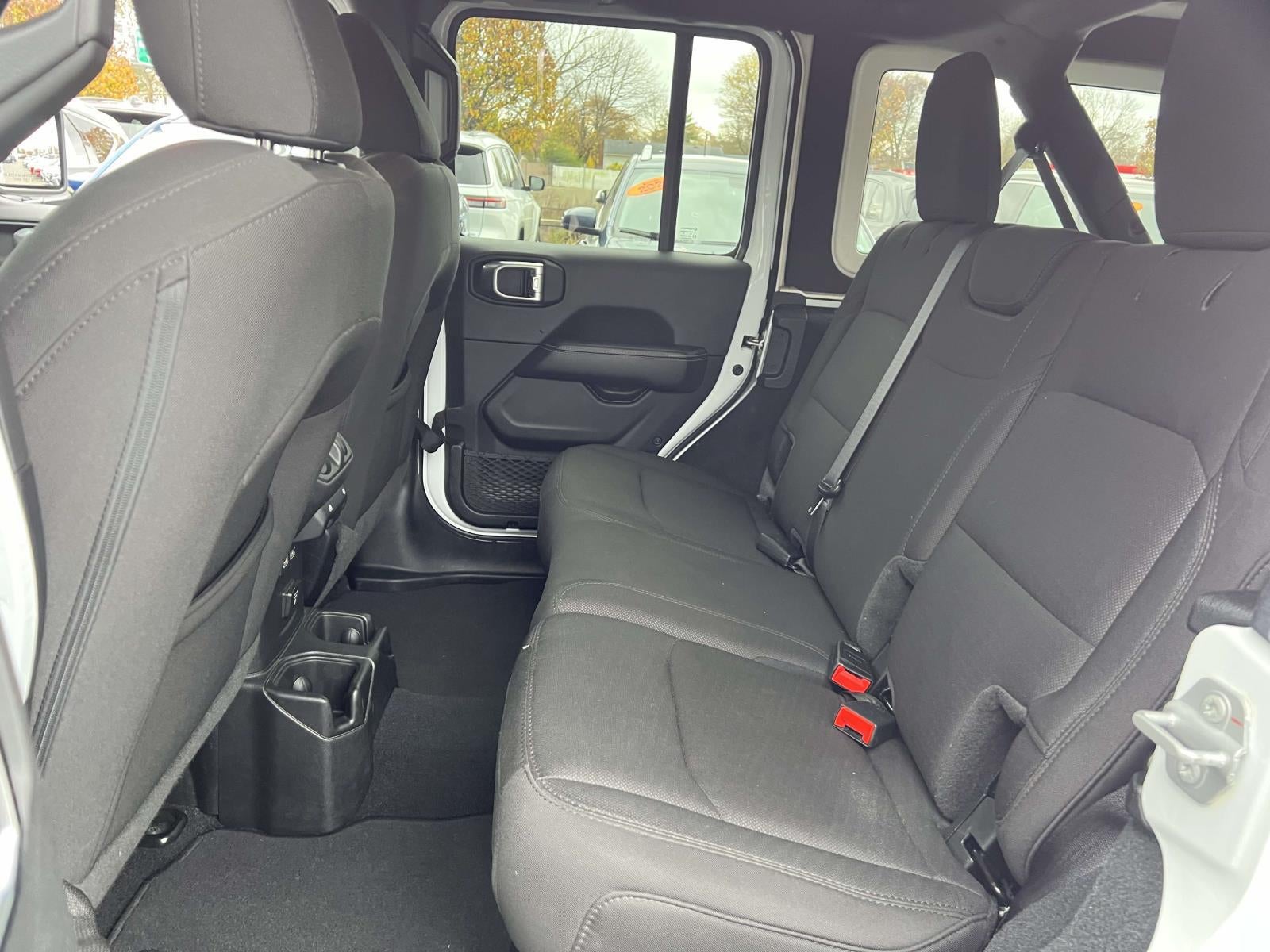 2023 Jeep Wrangler 4-Door Sahara 4x4