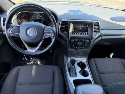 2020 Jeep Grand Cherokee Laredo E 4x4