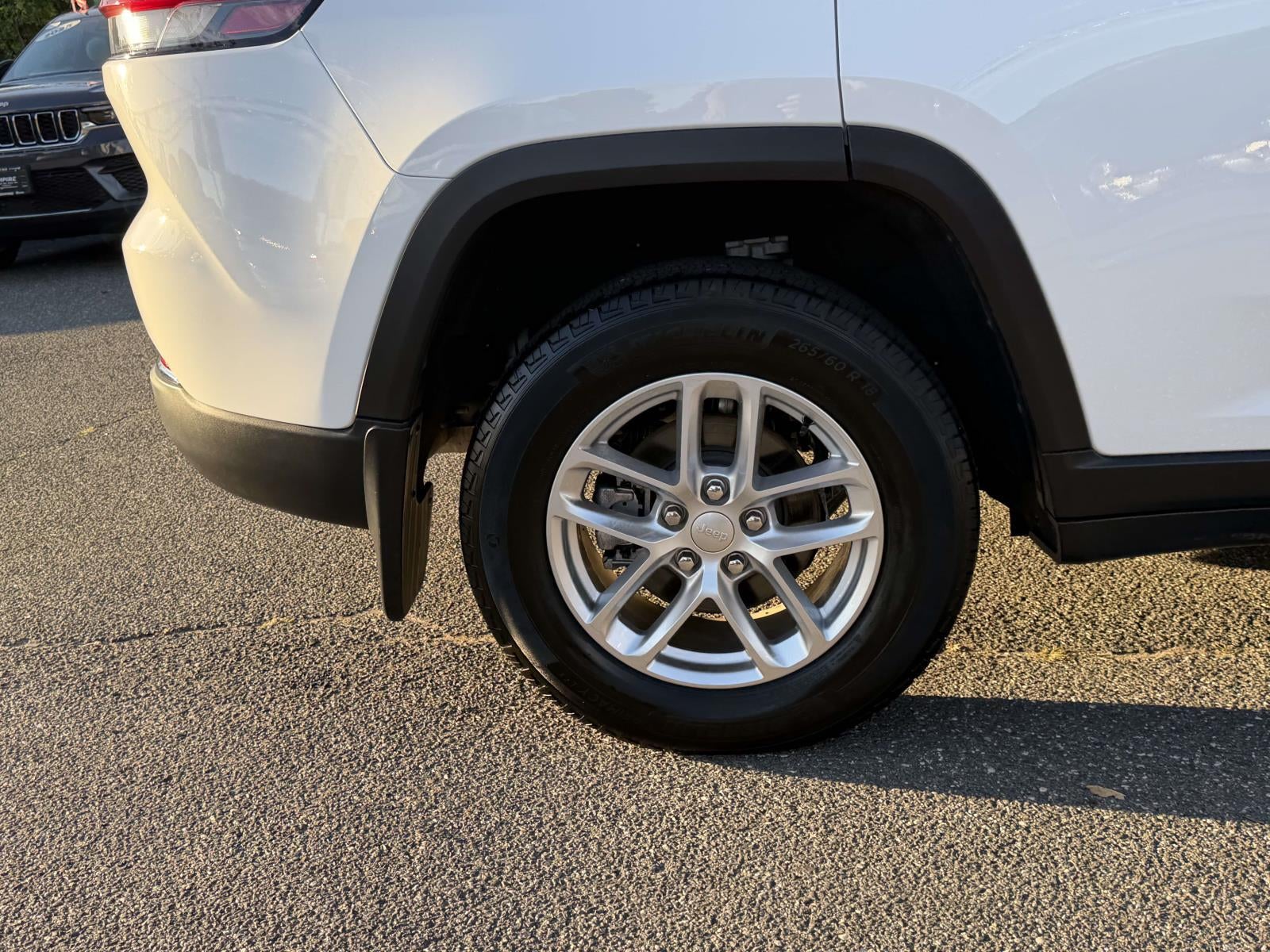 2025 Jeep Grand Cherokee Laredo X 4x4