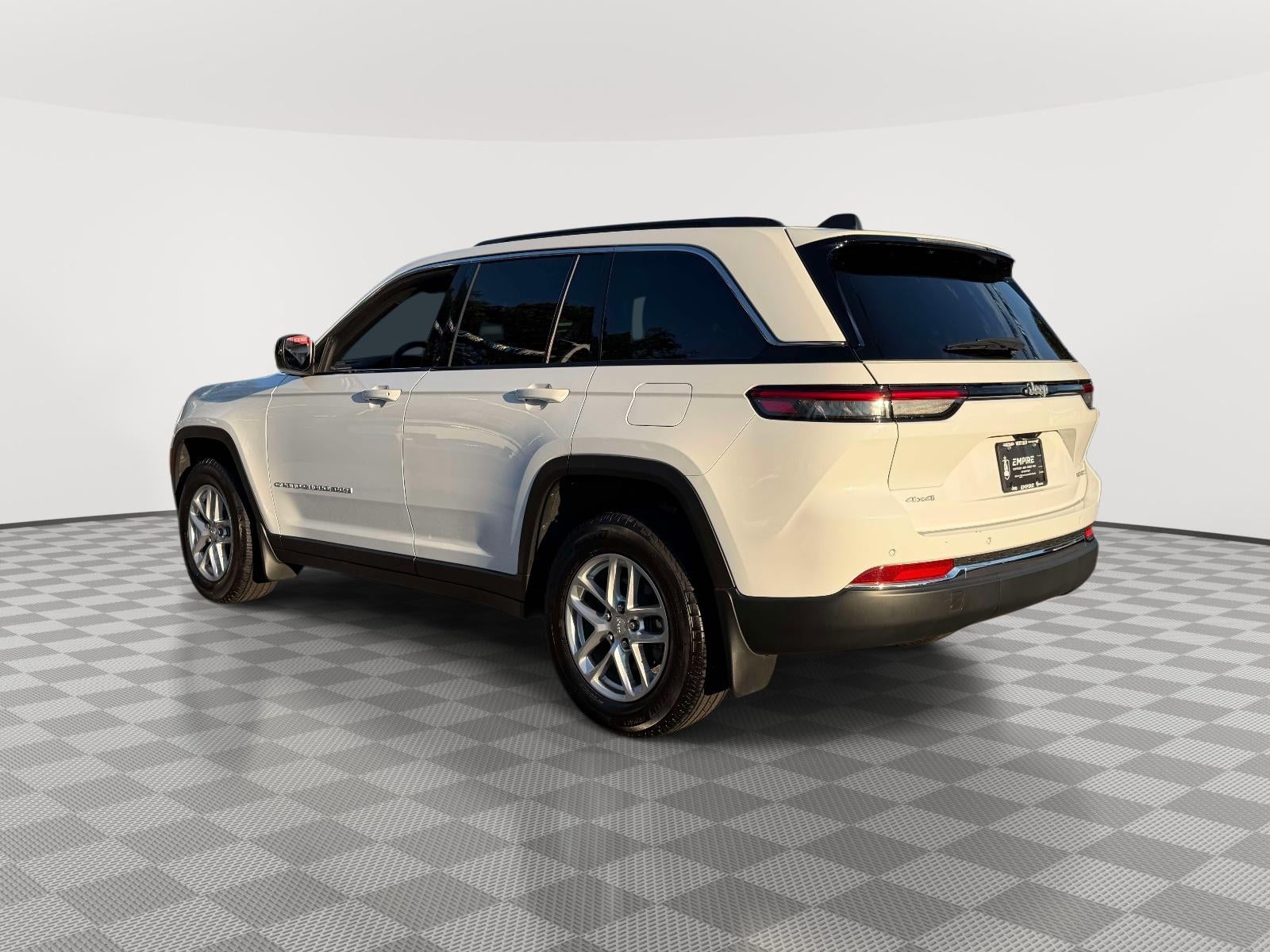 2025 Jeep Grand Cherokee Laredo X 4x4