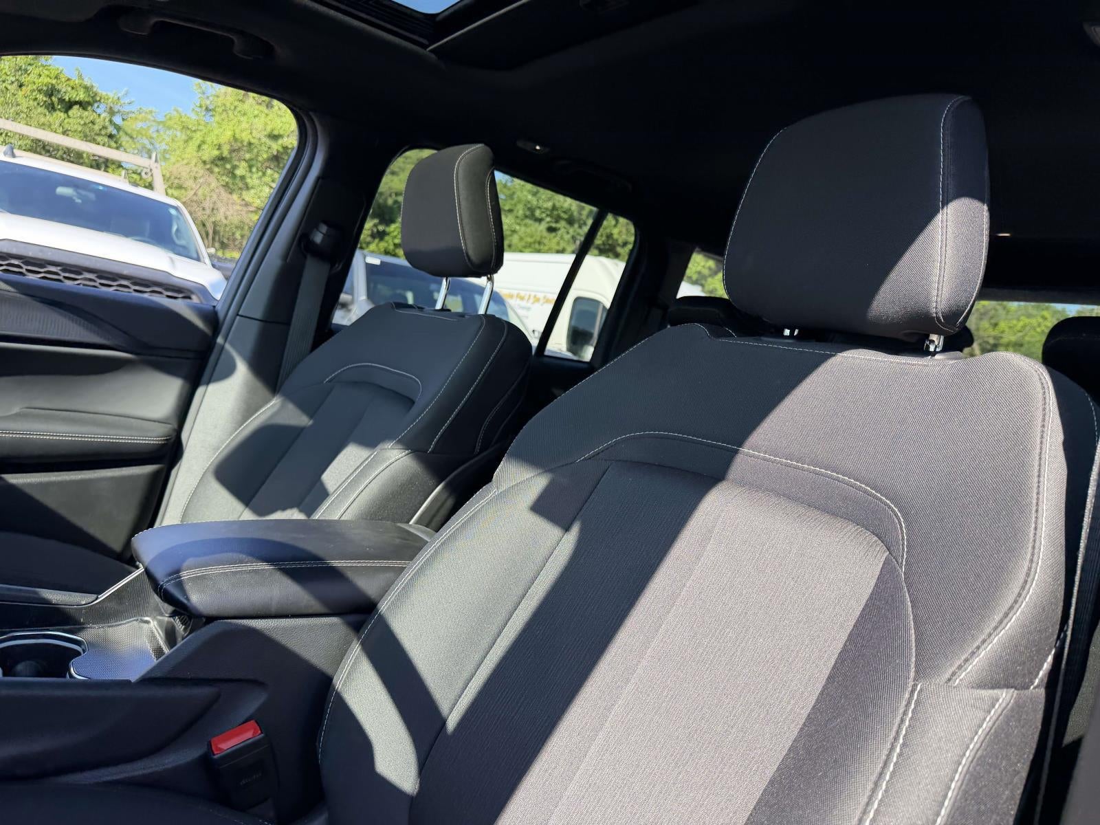 2025 Jeep Grand Cherokee Laredo X 4x4