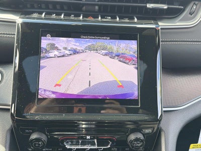 2025 Jeep Grand Cherokee Laredo X 4x4