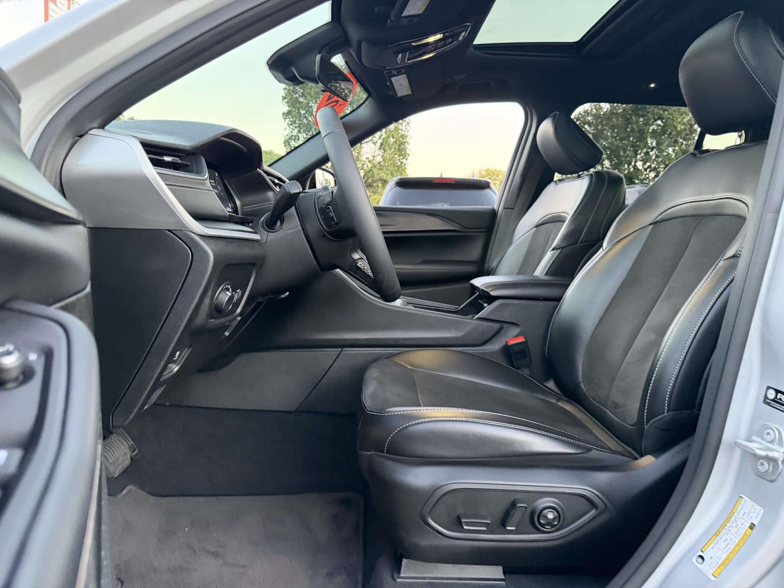 2025 Jeep Grand Cherokee Altitude X 4x4