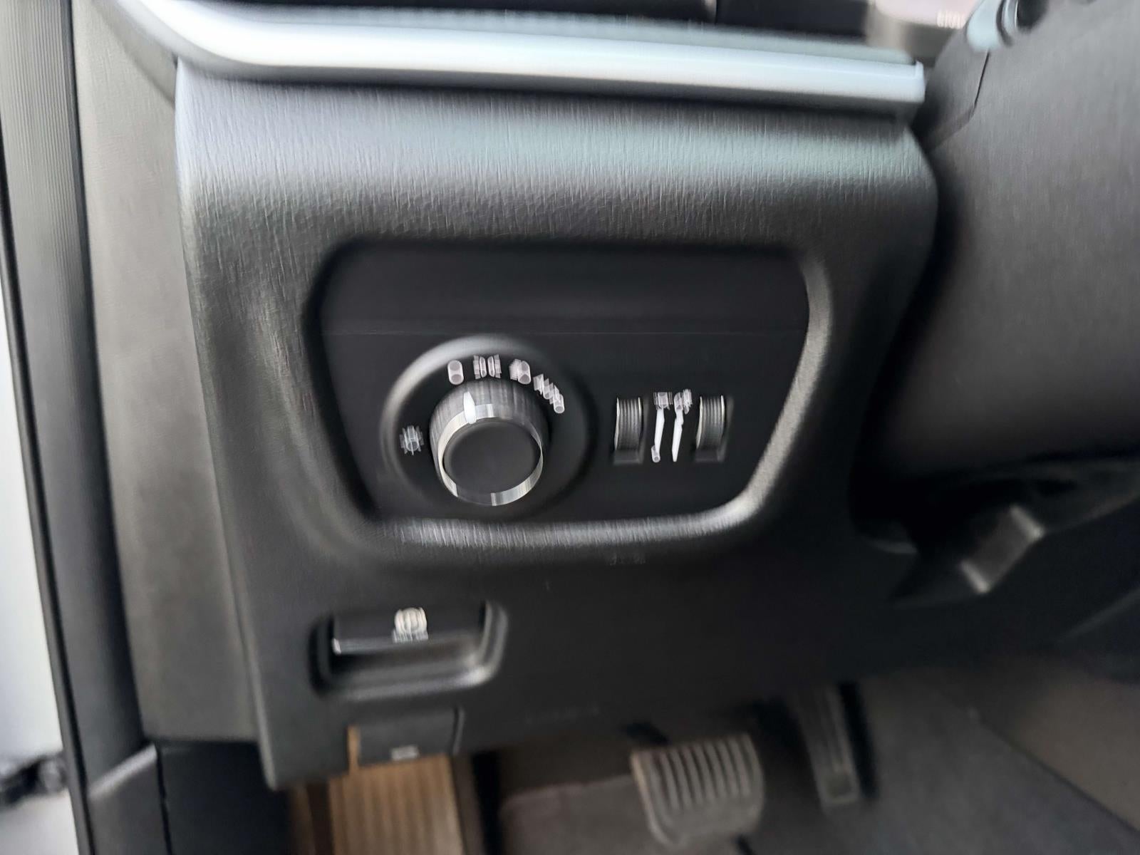 2025 Jeep Grand Cherokee Altitude X 4x4
