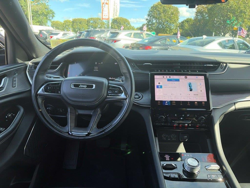 2023 Jeep Grand Cherokee Overland 4x4