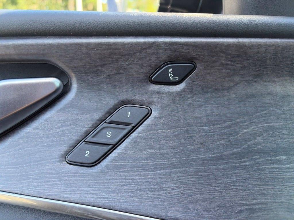 2023 Jeep Grand Cherokee Overland 4x4