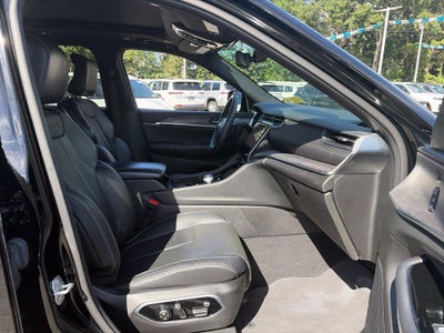 2023 Jeep Grand Cherokee Overland 4x4
